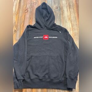 North Face Never-Stop-Exploring Hoodie